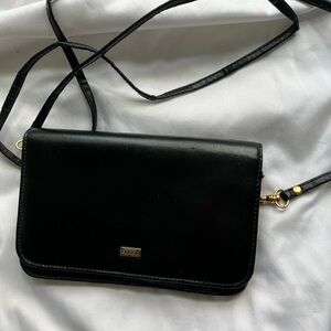 Buxton leather crossbody
